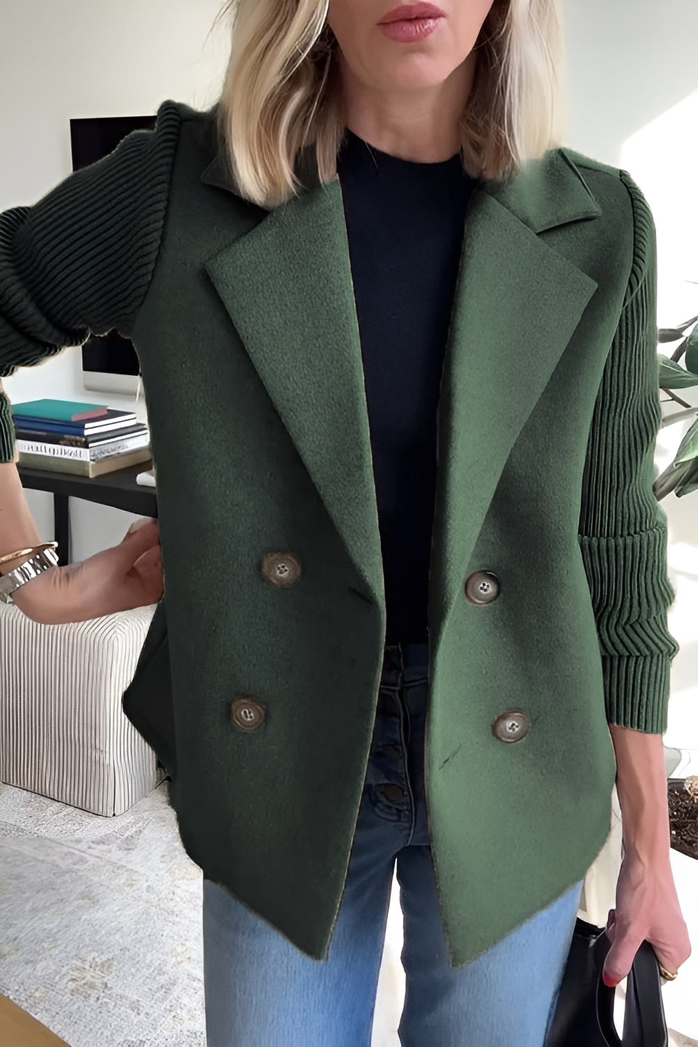 Elunzo™ | Ermeløs strikkeblazer