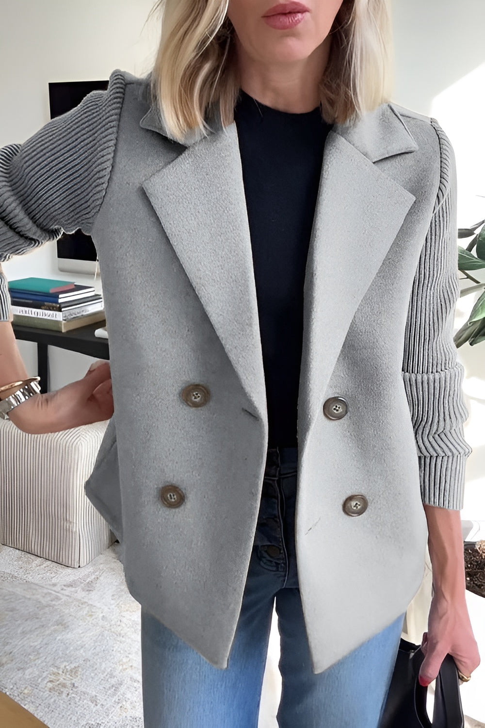 Elunzo™ | Ermeløs strikkeblazer