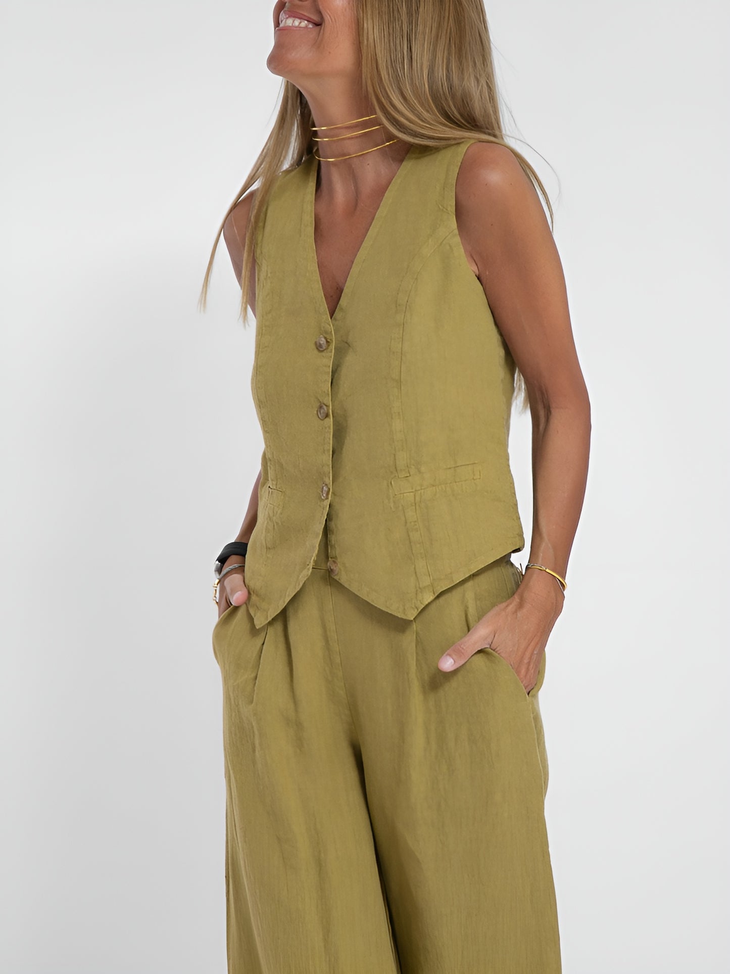 Elunzo™ | Kneppet vest og vide bukser