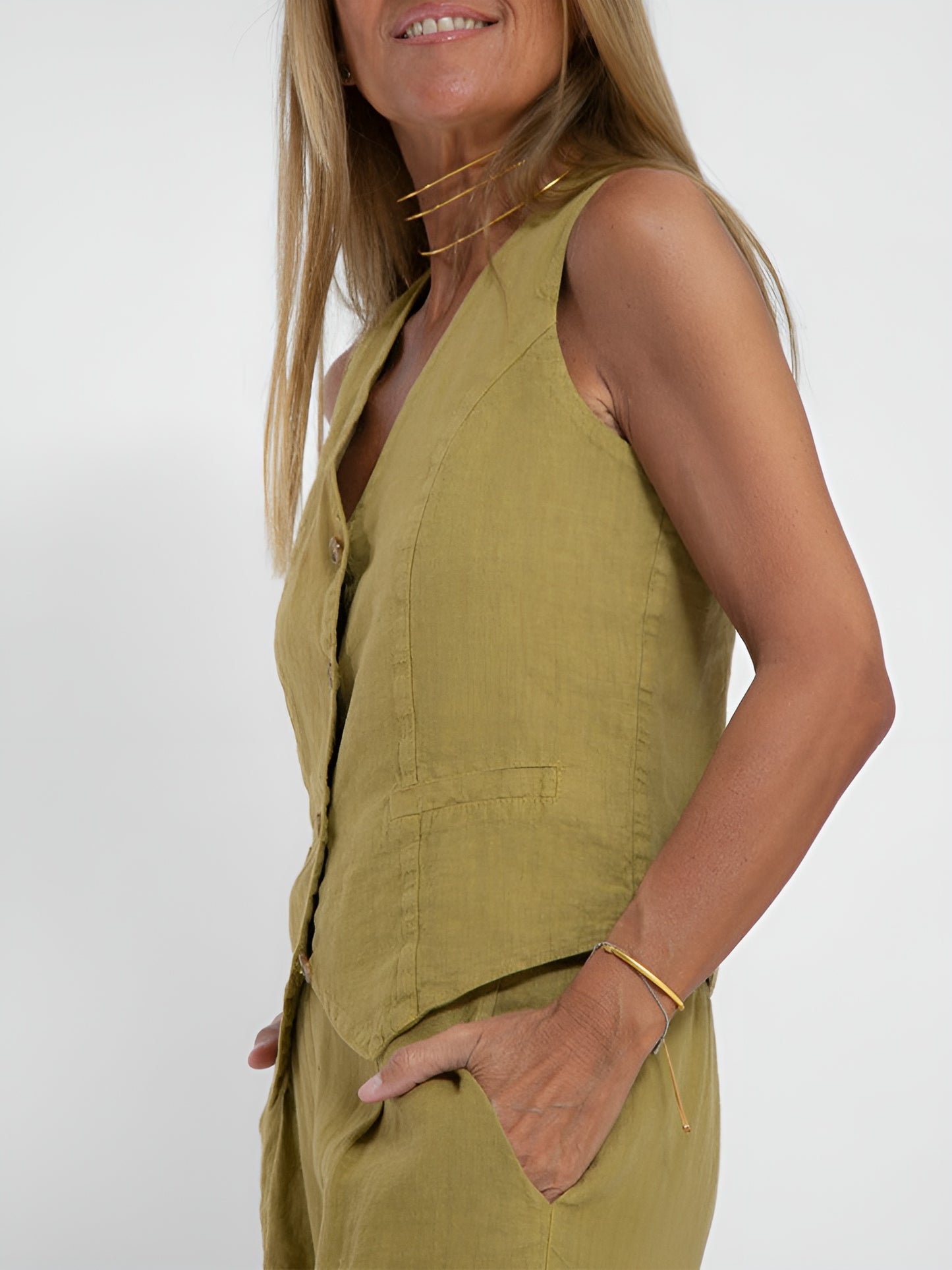 Elunzo™ | Kneppet vest og vide bukser
